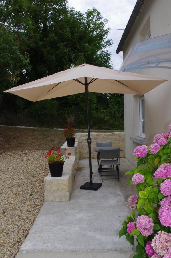 Le Clos Des Oiseaux Saintes Luaran gambar
