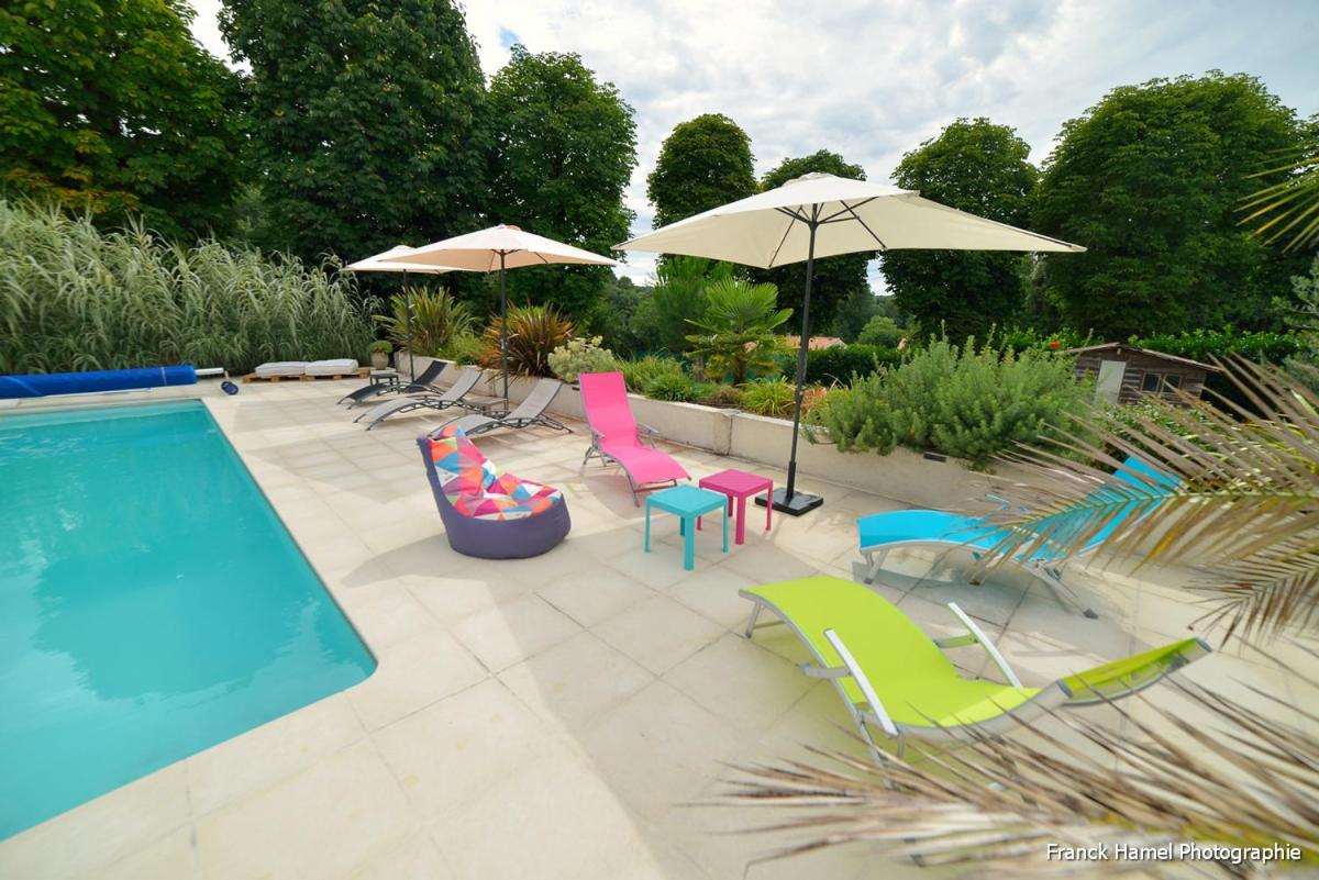 Le Clos Des Oiseaux Saintes Luaran gambar