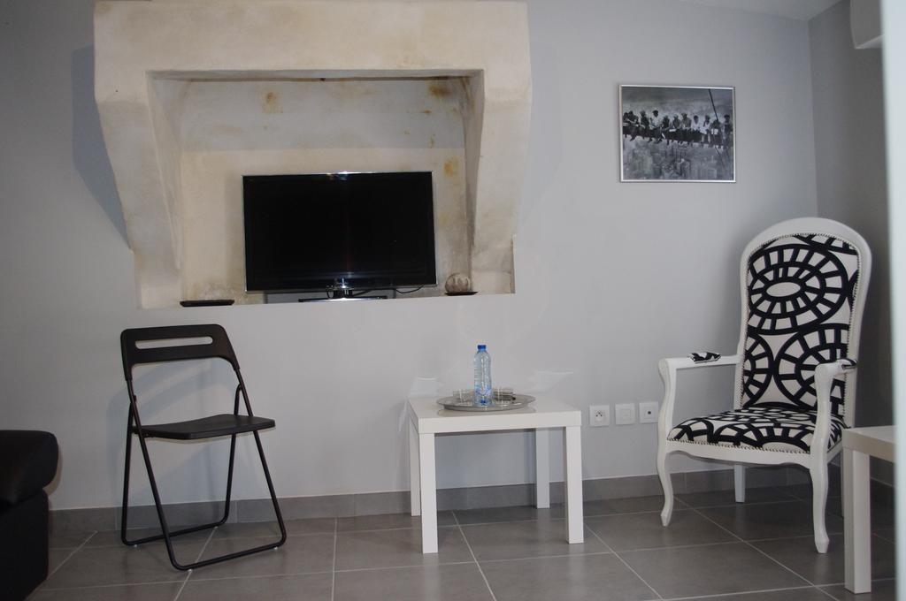 Le Clos Des Oiseaux Saintes Luaran gambar