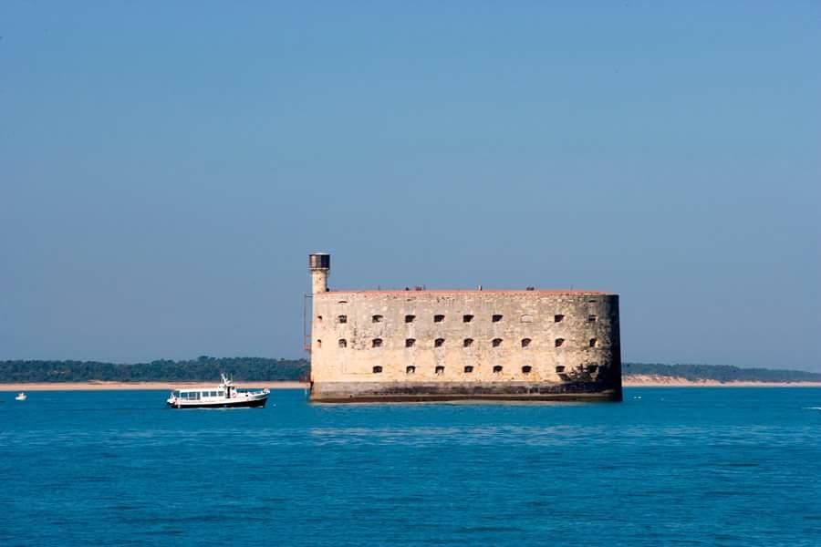 Le Clos Des Oiseaux Saintes Luaran gambar